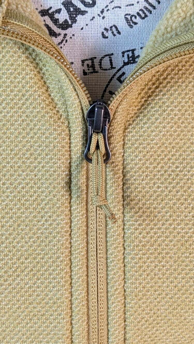 The North Face Men's Textured Cap Rock 1/4 Zip Pullover Kelp Tan, Size M - Picture 5 of 9